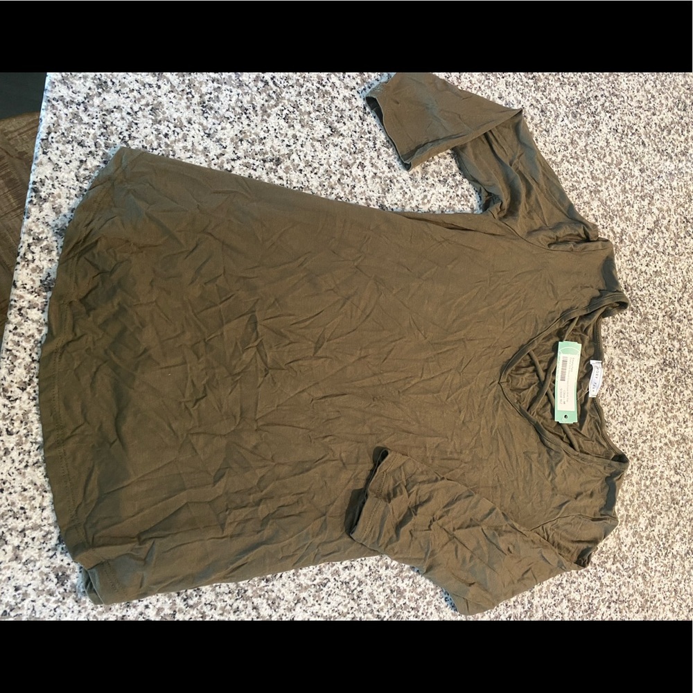 Green 3/4 sleeve